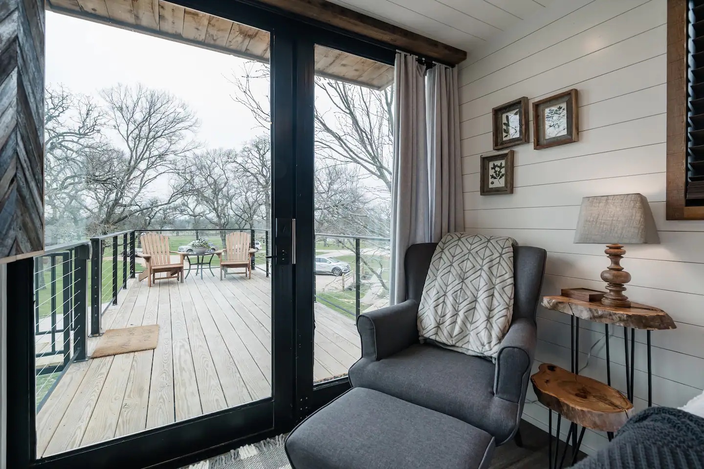 Partner Link airbnb_us_accommodations_affiliate