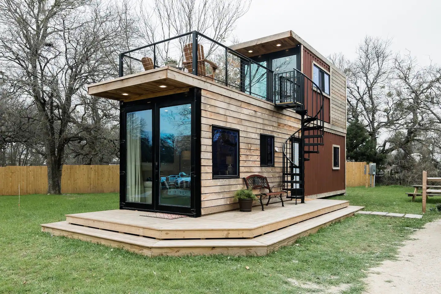 Partner Link airbnb_us_accommodations_affiliate