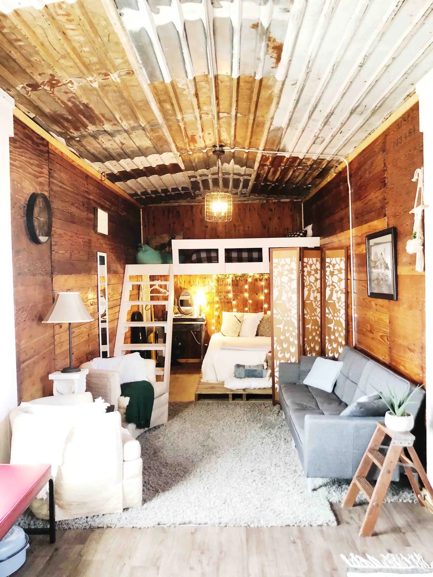 Partner Link airbnb_us_accommodations_affiliate