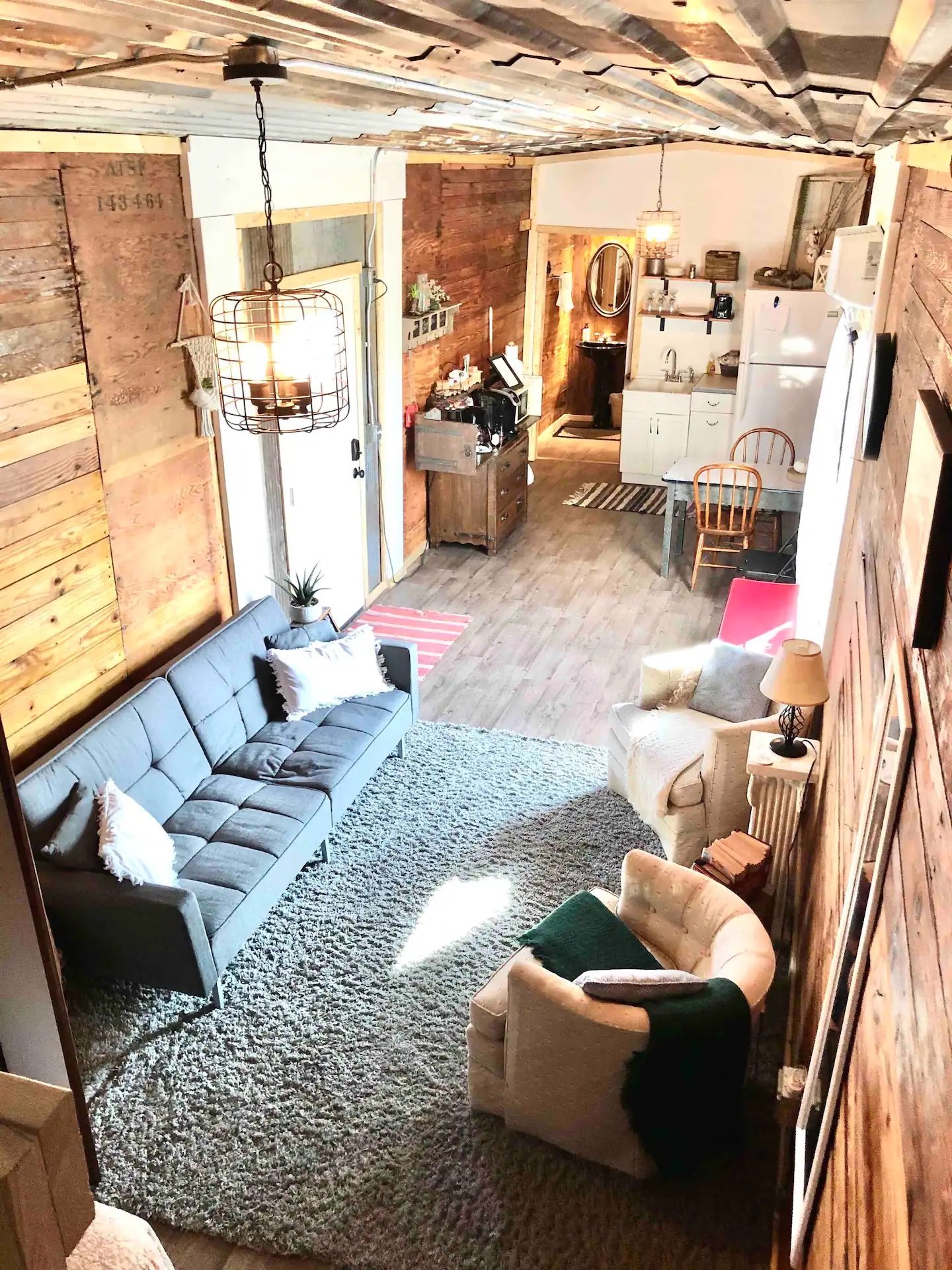 Partner Link airbnb_us_accommodations_affiliate