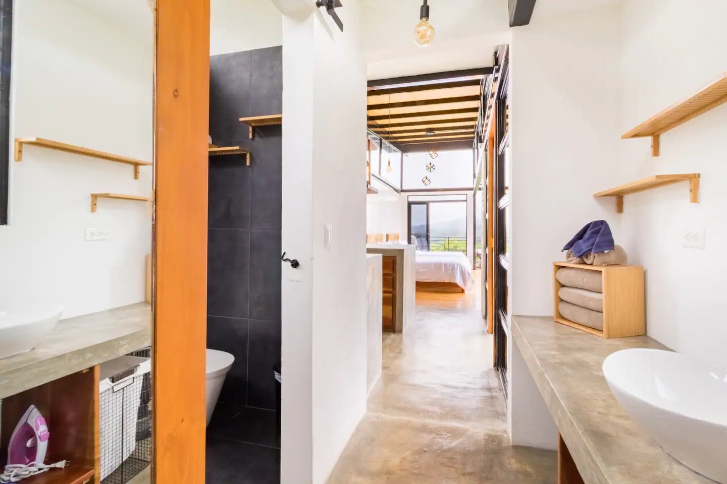 Partner Link airbnb_us_accommodations_affiliate