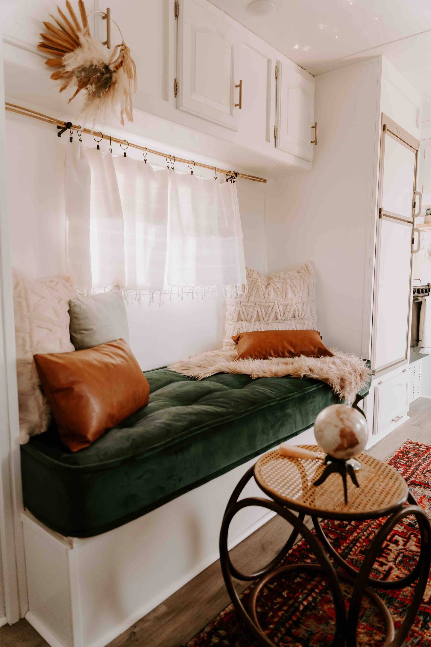 Partner Link airbnb_us_accommodations_affiliate