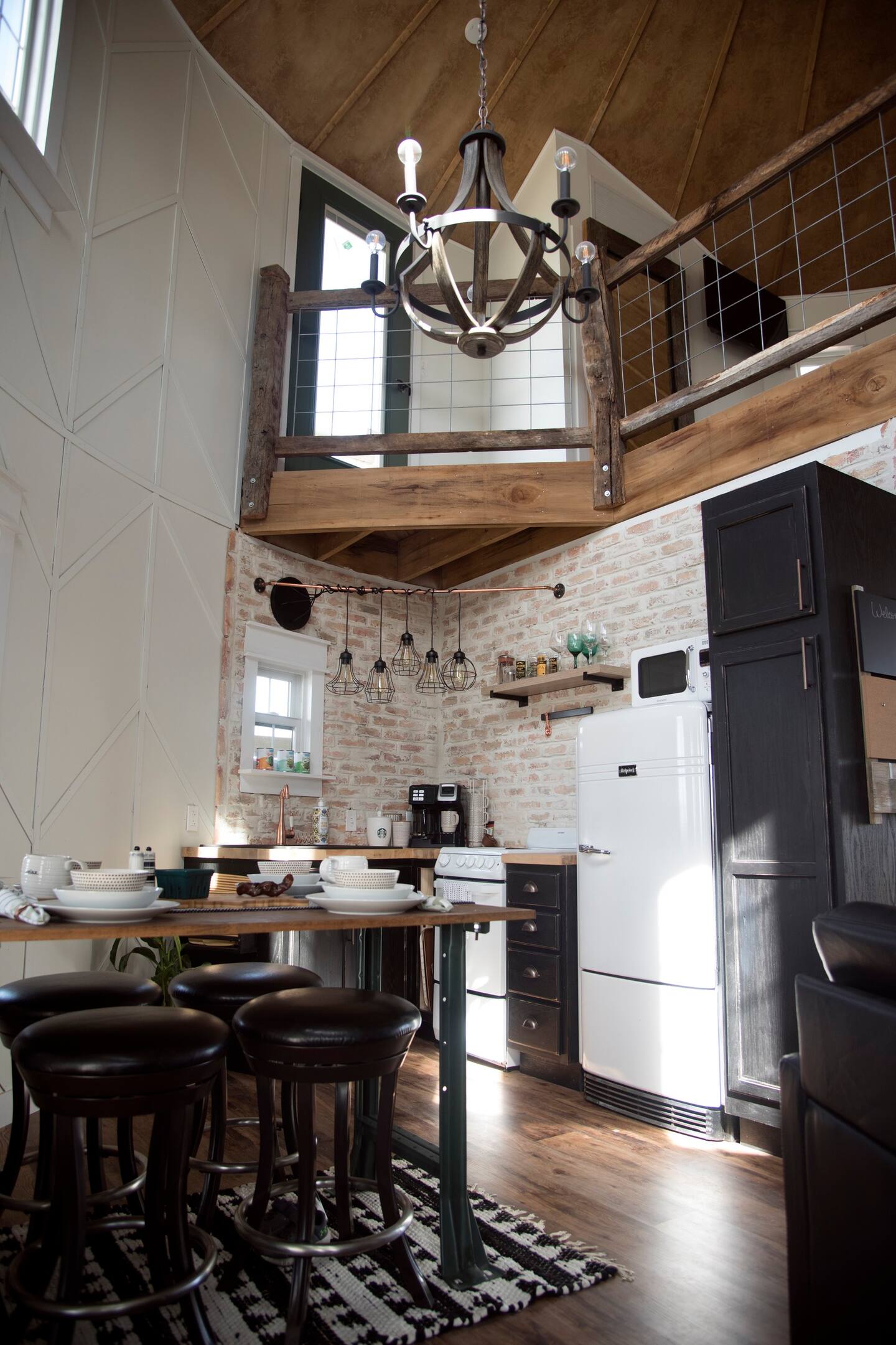Partner Link airbnb_us_accommodations_affiliate