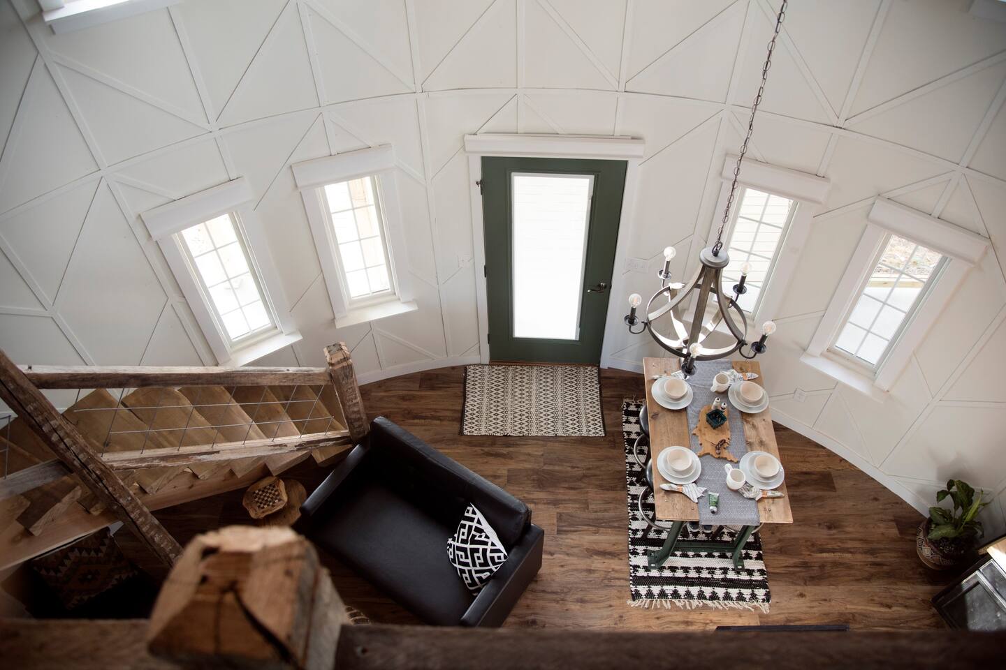 Partner Link airbnb_us_accommodations_affiliate