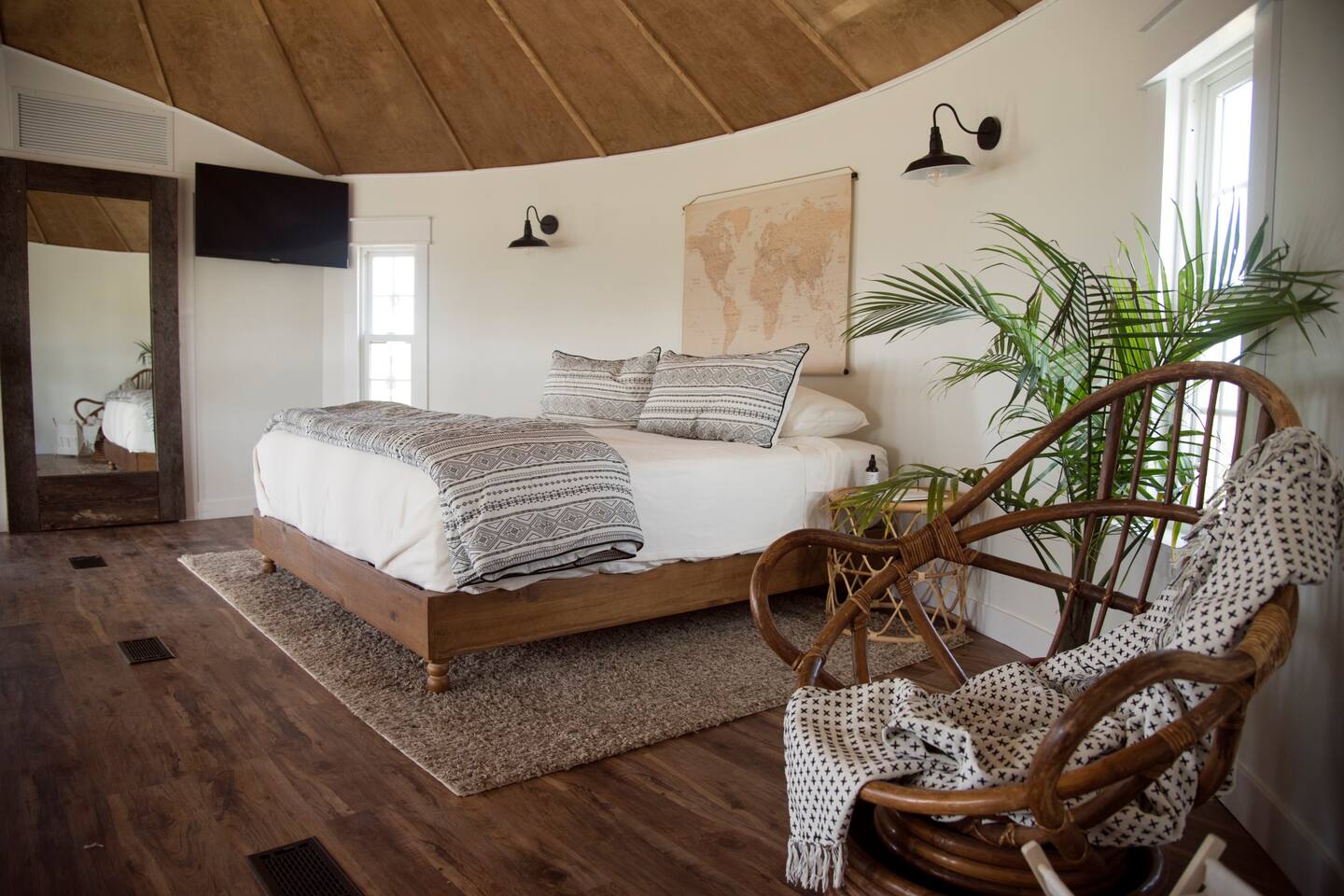 Partner Link airbnb_us_accommodations_affiliate