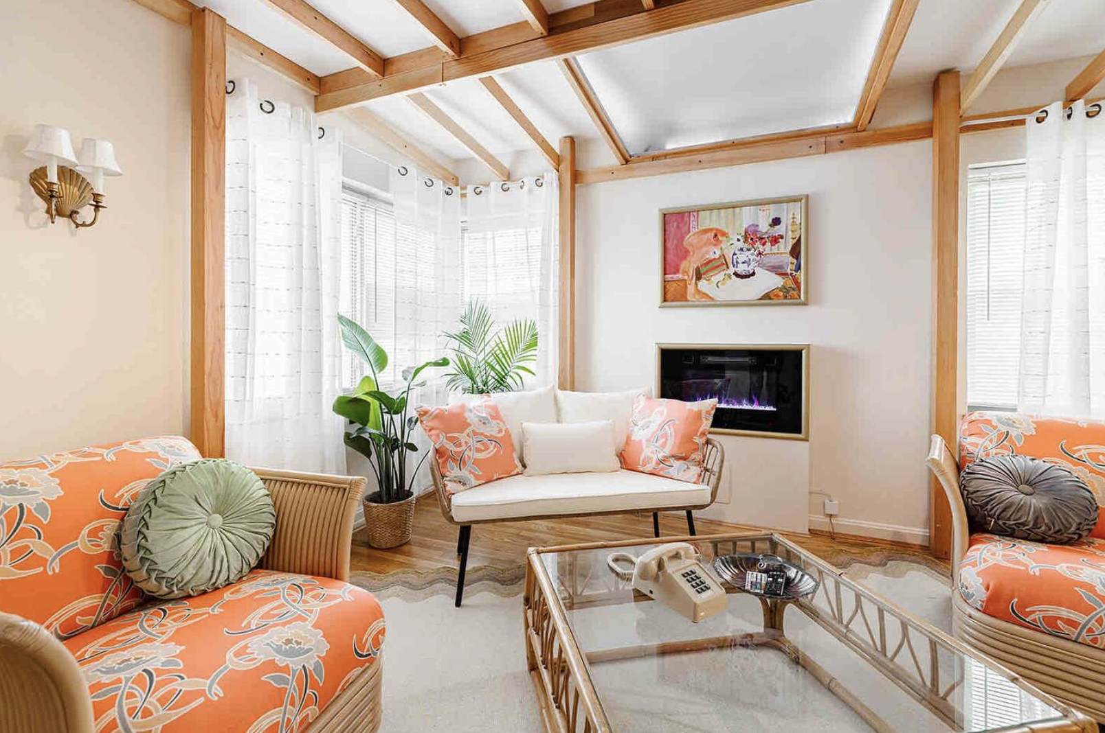 Partner Link airbnb_us_accommodations_affiliate