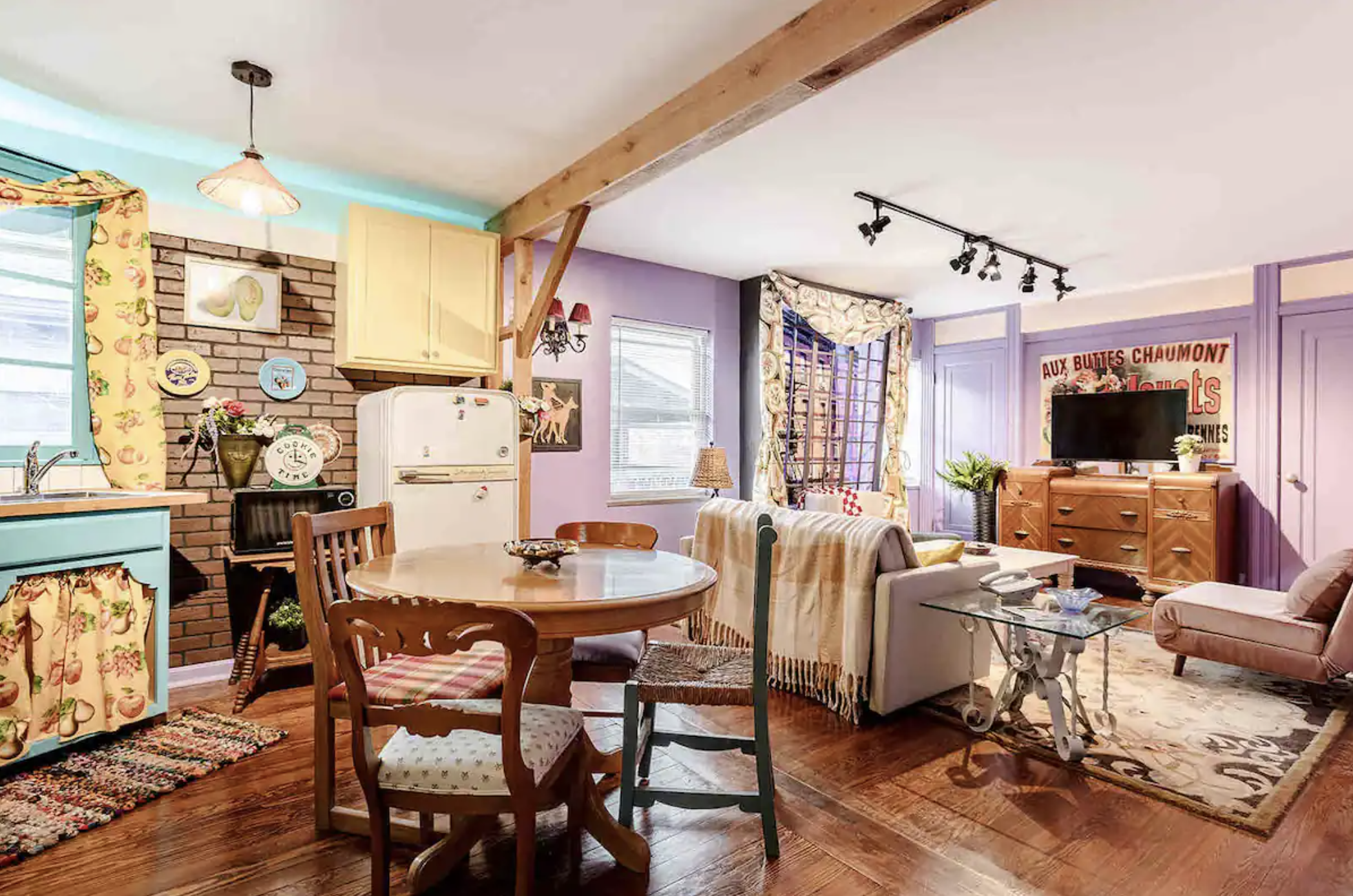 Partner Link airbnb_us_accommodations_affiliate