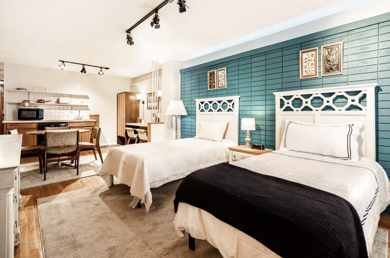 Partner Link airbnb_us_accommodations_affiliate