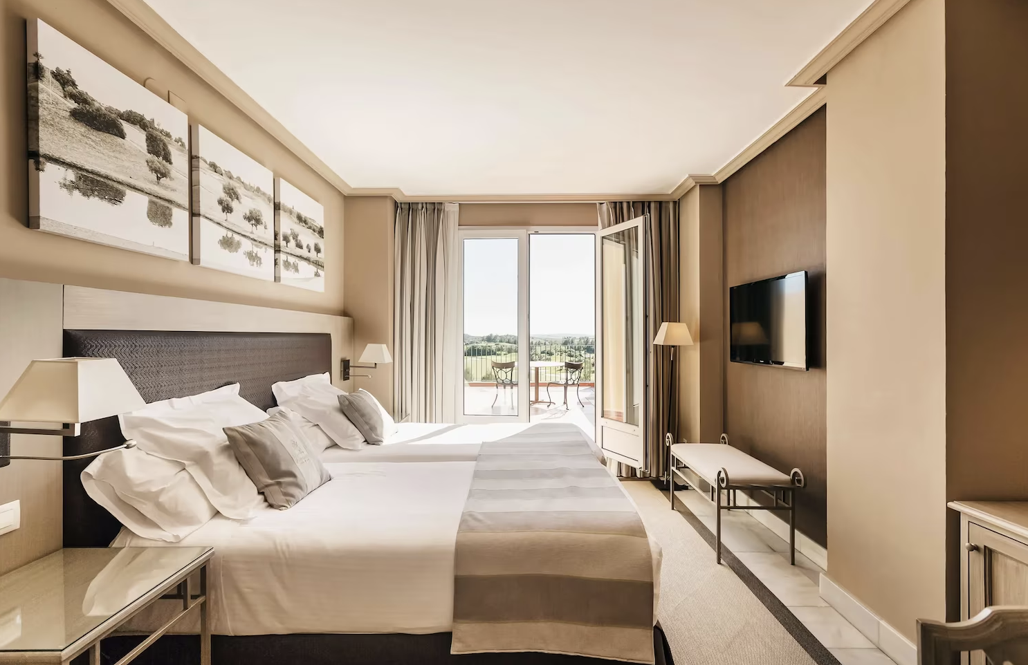 Partner Link trivago_es_accommodations_affiliate